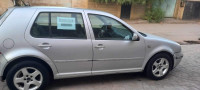 moyenne-berline-volkswagen-golf-4-2003-ain-taya-alger-algerie