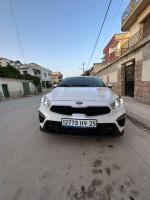 berline-kia-cerato-2019-ex-constantine-algerie