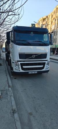 camion-volvo-400-2009-bordj-bou-arreridj-algerie