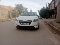 voitures-peugeot-301-2013-active-sougueur-tiaret-algerie