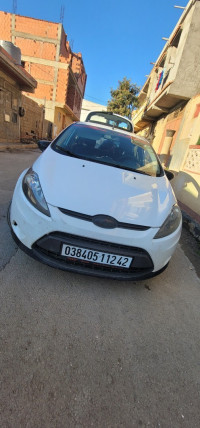 voitures-ford-fiesta-2012-kolea-tipaza-algerie