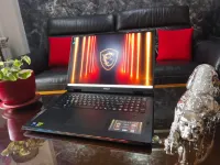 MSI RAIDER 18 HX Ai - Ultra 9 285HX - RTX 5090 24Go-ÉCRAN 18" 4K Mini- LED 120Hz-SSD 4To-RAM 64Go  