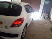 voitures-peugeot-207-2012-new-active-reghaia-alger-algerie