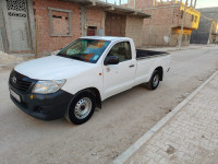 voitures-toyota-hilux-2013-djelfa-algerie