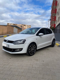 voitures-volkswagen-polo-2013-life-tlemcen-algerie