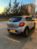 voitures-dacia-sandero-2019-stepway-tech-road-souidania-alger-algerie