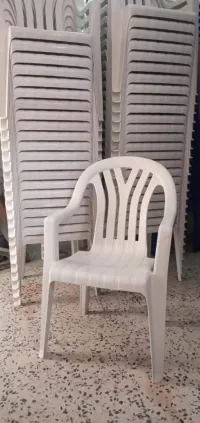Chaise accoudoir