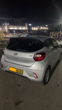سيارات-hyundai-grand-i10-2022-باتنة-الجزائر