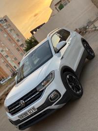 سيارات-volkswagen-tacqua-2023-la-toute-option-عين-بنيان-الجزائر