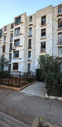 appartement-location-f5-oran-algerie