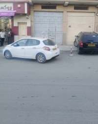 محل-كراء-تيبازة-القليعة-الجزائر