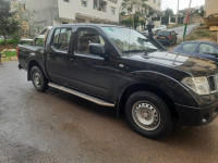 utilitaire-nissan-navara-2016-double-cabine-azazga-tizi-ouzou-algerie