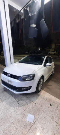 voitures-volkswagen-polo-2013-life-tizi-ouzou-algerie