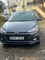 voitures-hyundai-i20-2020-facelift-bouira-algerie