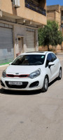 citadine-kia-rio-5-portes-2015-timgad-batna-algerie