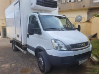 camion-iveco-2014-hammamet-alger-algerie