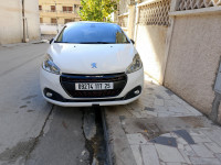 voitures-peugeot-208-2017-gt-line-constantine-algerie