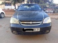 voitures-chevrolet-optra-4-portes-2010-oran-algerie