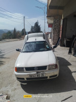 automobiles-wv-caddy-2002-medea-algerie