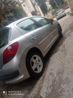 voitures-peugeot-207-2009-allure-sans-toit-hydra-alger-algerie