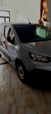 utilitaire-fiat-doblo-nouveau-2024-saida-algerie