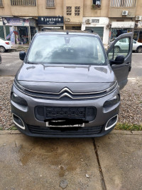 voitures-citroen-berlingo-2023-tizi-ouzou-algerie