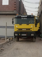 camion-eour-tarkker-iveco-2003-batna-algerie