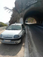 citadine-renault-clio-2-2001-sidi-akkacha-chlef-algerie