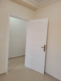 appartement-vente-f2-alger-bordj-el-kiffan-algerie