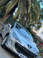 moyenne-berline-peugeot-308-2008-premium-kouba-alger-algerie