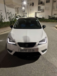 voitures-seat-ibiza-2015-black-line-cheraga-alger-algerie