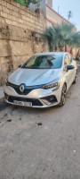 voitures-renault-clio-5-2023-sline-bouira-algerie