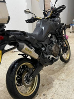 motos-scooters-honda-africa-twin-2019-oran-algerie