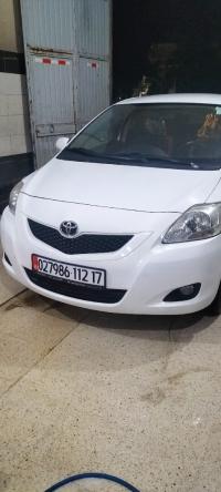 سيارات-toyota-yaris-sedan-2012-البيرين-الجلفة-الجزائر