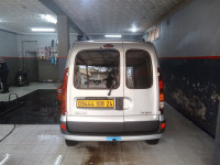 voitures-renault-kangoo-2008-guelma-algerie