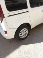 voitures-renault-kangoo-2012-privilege-plus-bordj-el-kiffan-alger-algerie