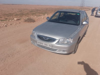 voitures-hyundai-accent-2004-gls-ain-el-hadjar-saida-algerie