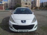 voitures-peugeot-207-2013-bouira-algerie