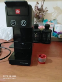 Machine à café illy