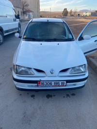 voitures-renault-megane-1-1995-ain-lahdjar-setif-algerie