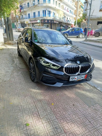 voitures-bmw-serie-1-2022-el-mouradia-alger-algerie