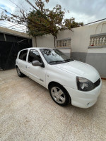 voitures-renault-clio-campus-2012-el-mouradia-alger-algerie