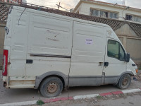 fourgon-iveco-c11-2000-blida-algerie