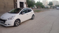 voitures-peugeot-208-2012-allure-ain-mlila-oum-el-bouaghi-algerie