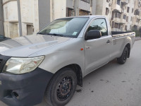 voitures-toyota-hilux-2012-guelma-algerie