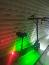 trottinettes-rollers-trottinette-electrique-puissante-avec-siege-led-suspension-etat-neuf-larbatache-boumerdes-algerie