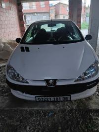 سيارات-peugeot-206-2000-بجاية-الجزائر