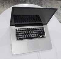 ماك-بوك-mac-book-i7-2012-دار-البيضاء-الجزائر