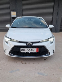 voitures-toyota-corolla-2023-toute-option-batna-algerie