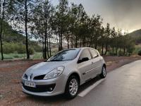 voitures-renault-clio-3-2006-tissemsilt-algerie